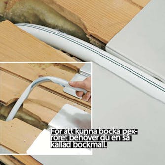 Golvvärme trägolv: Pex-röret är försett med ränder Golvvärme trägolv: Pex-röret är försett med ränder